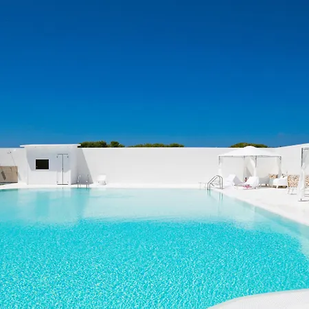 Camaro מלון דירות 4*